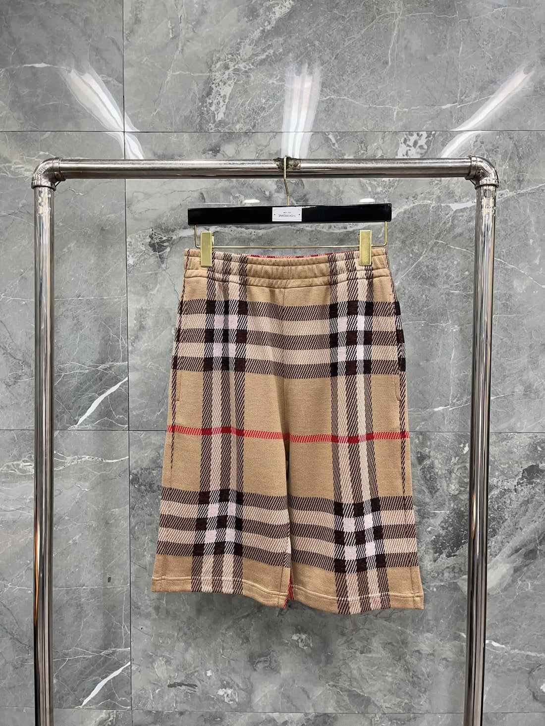 Short Burberry
