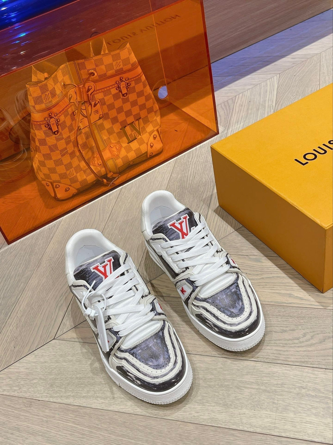 Lv trainers cuir facture