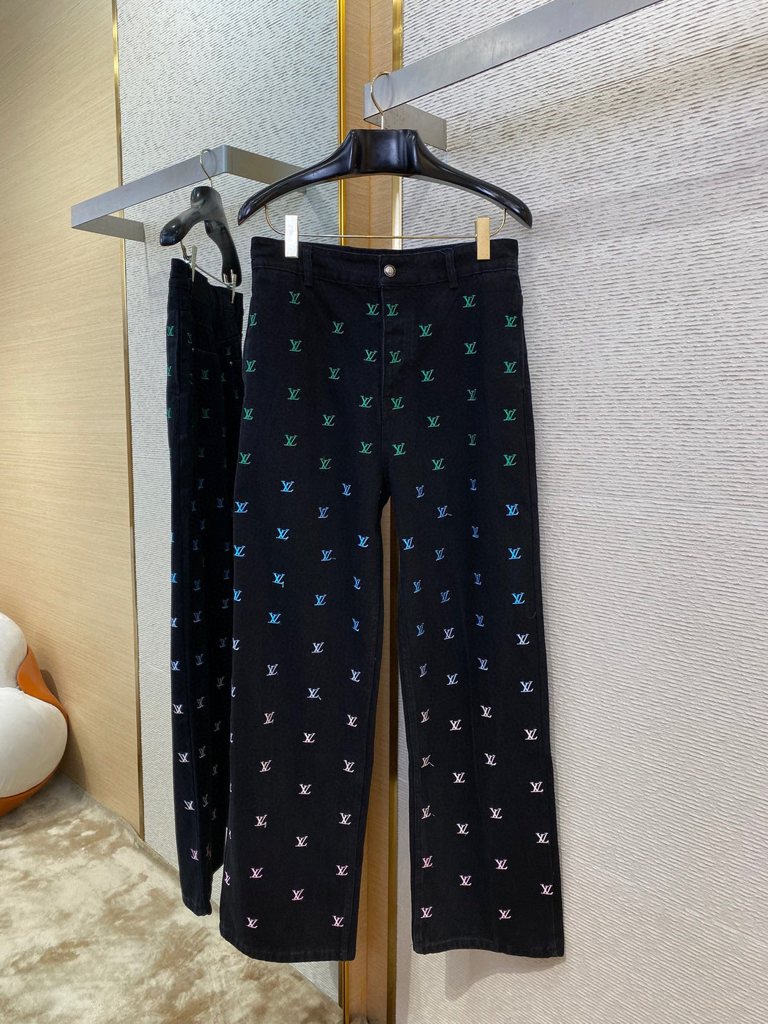 Pantalon droit brodé LV Blason Gradient en denim