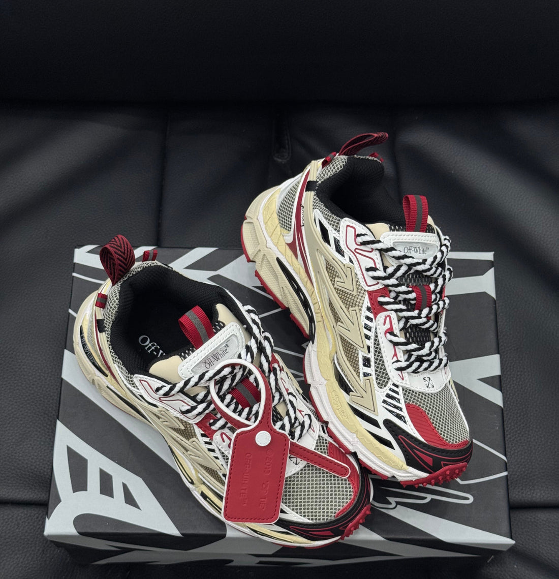 Off-White Be Right Back Red