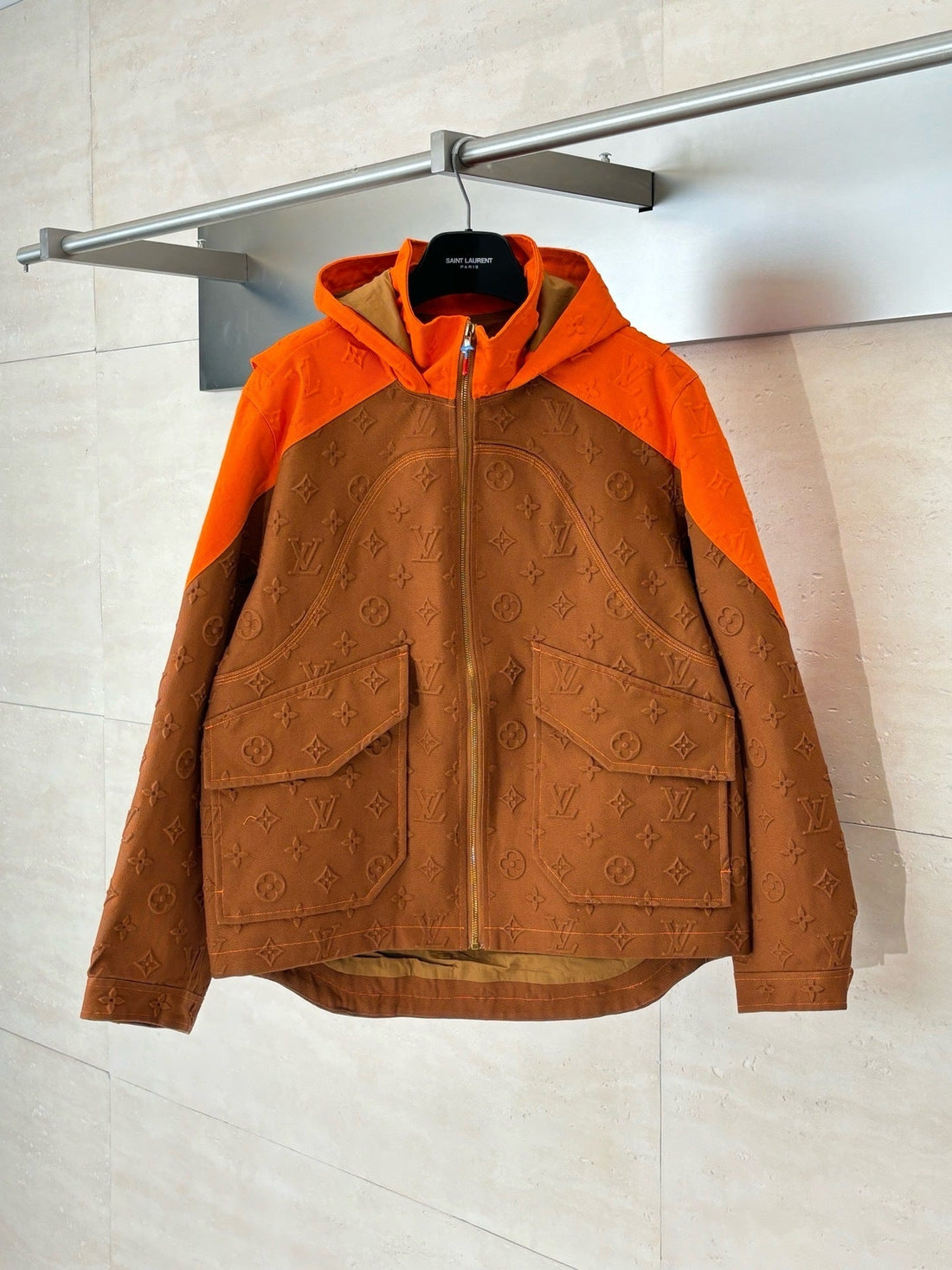 Lv Veste en jean à capuche Monogram marron