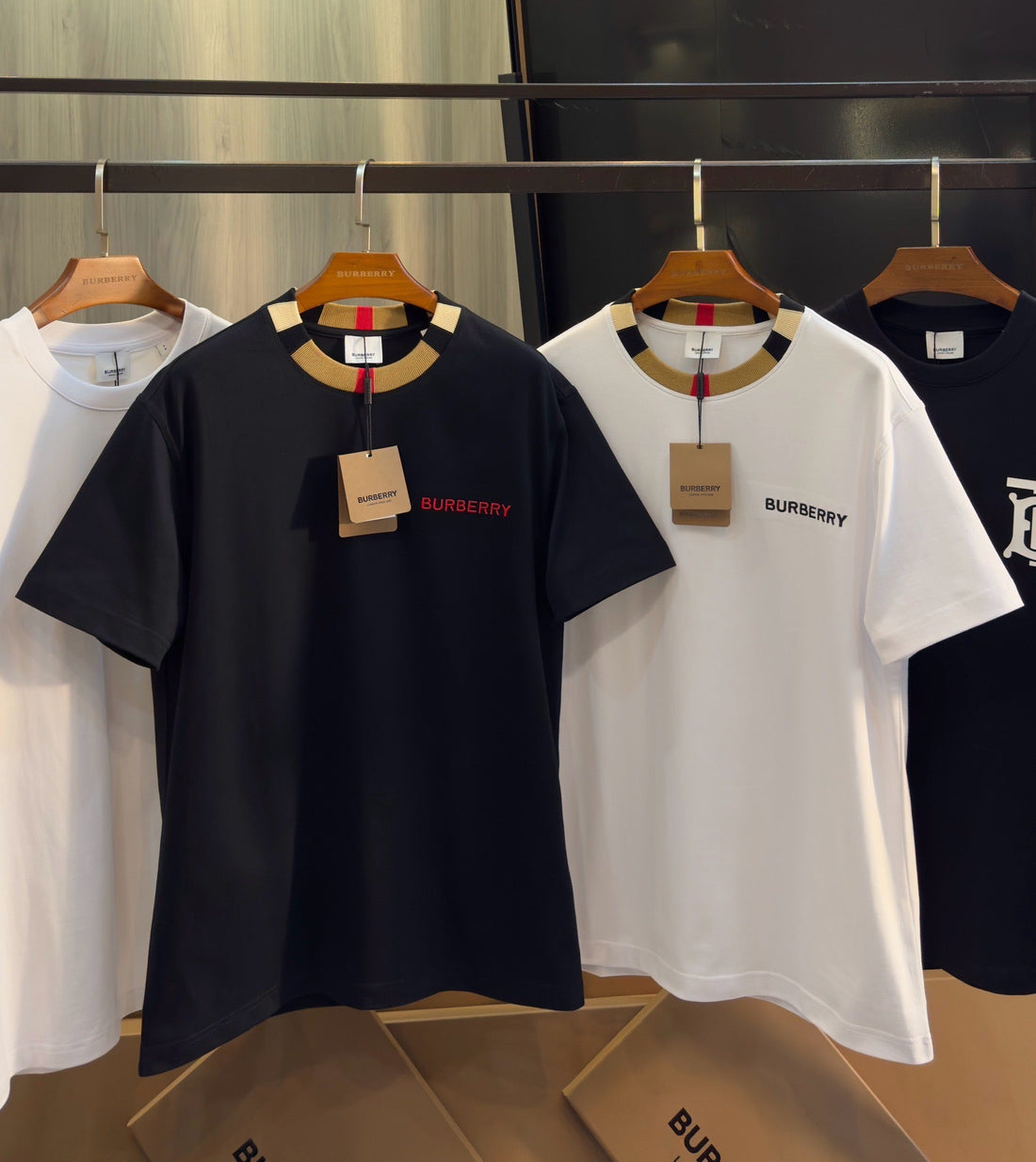 T-shirt Burberry