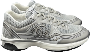 Sneakers Chanel ( EXCLU ) packaging complet facture