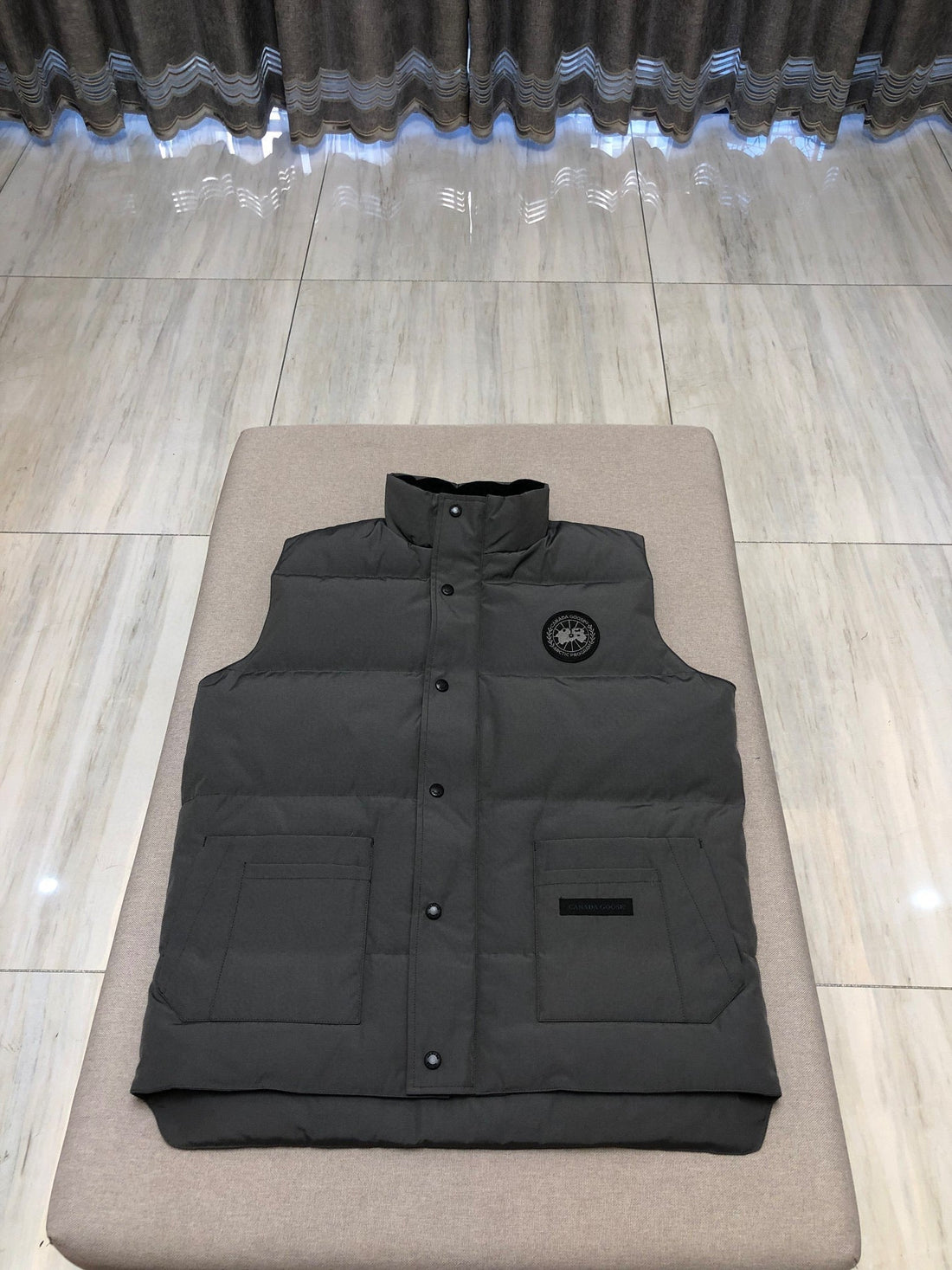 Canada Goose Sans manche black label facture 2023