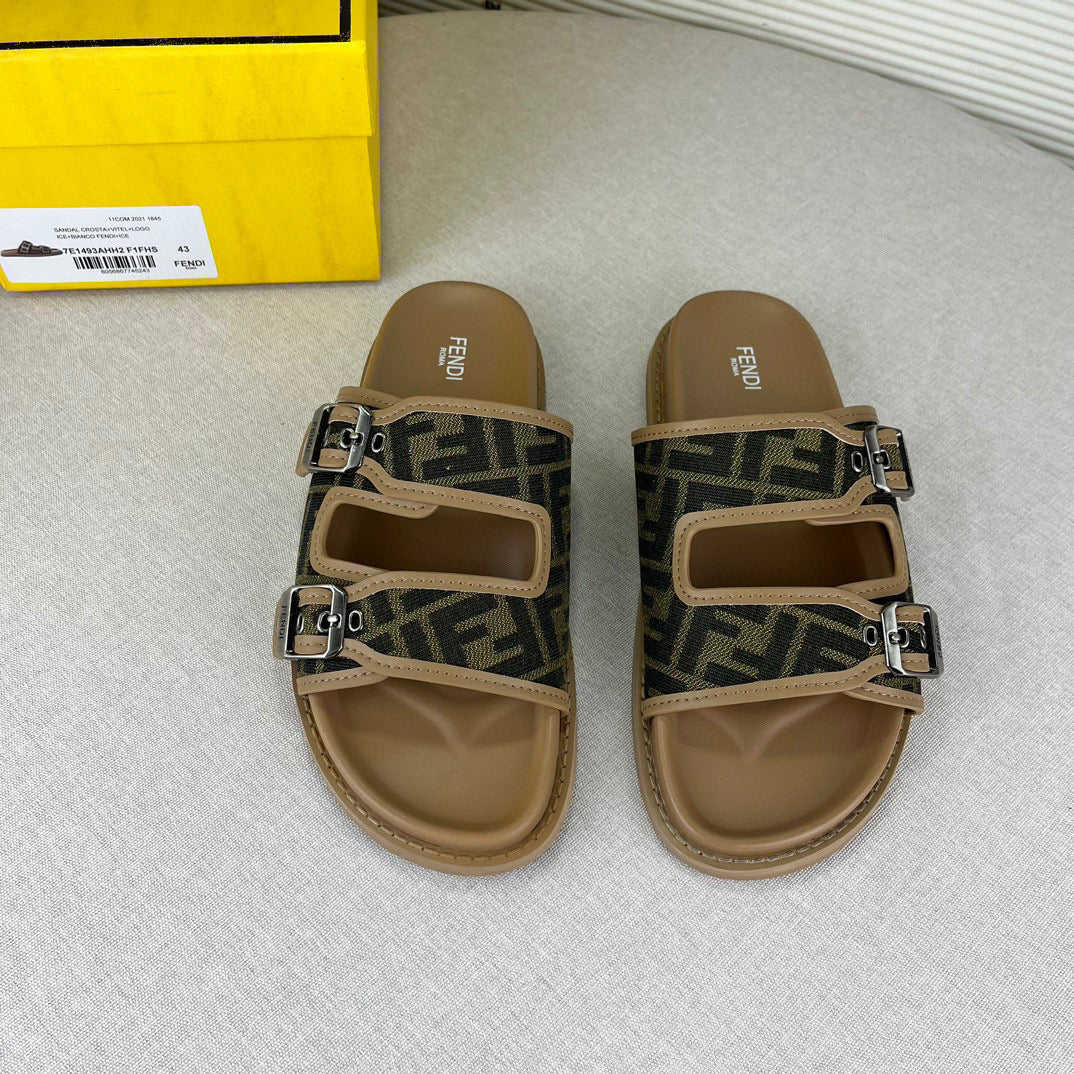 FENDI Feel Sandales en tissu FENDI marron