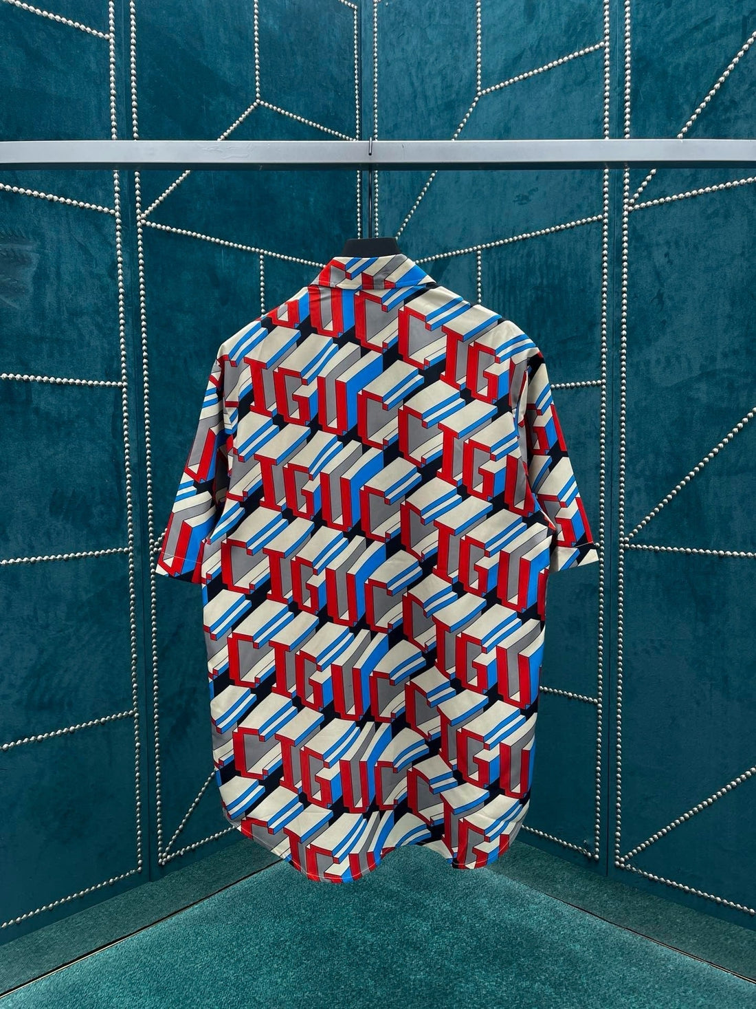 Chemise logo imprime gucci
