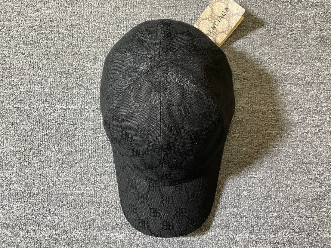 Casquette balenciaga x Gucci noir avec ticket