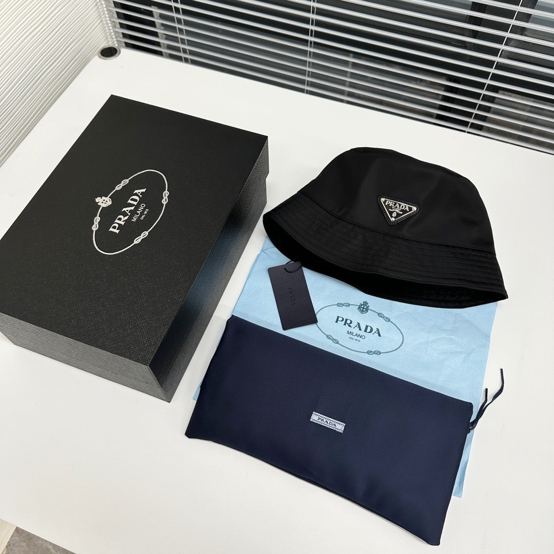 Bob PRADA avec ticket