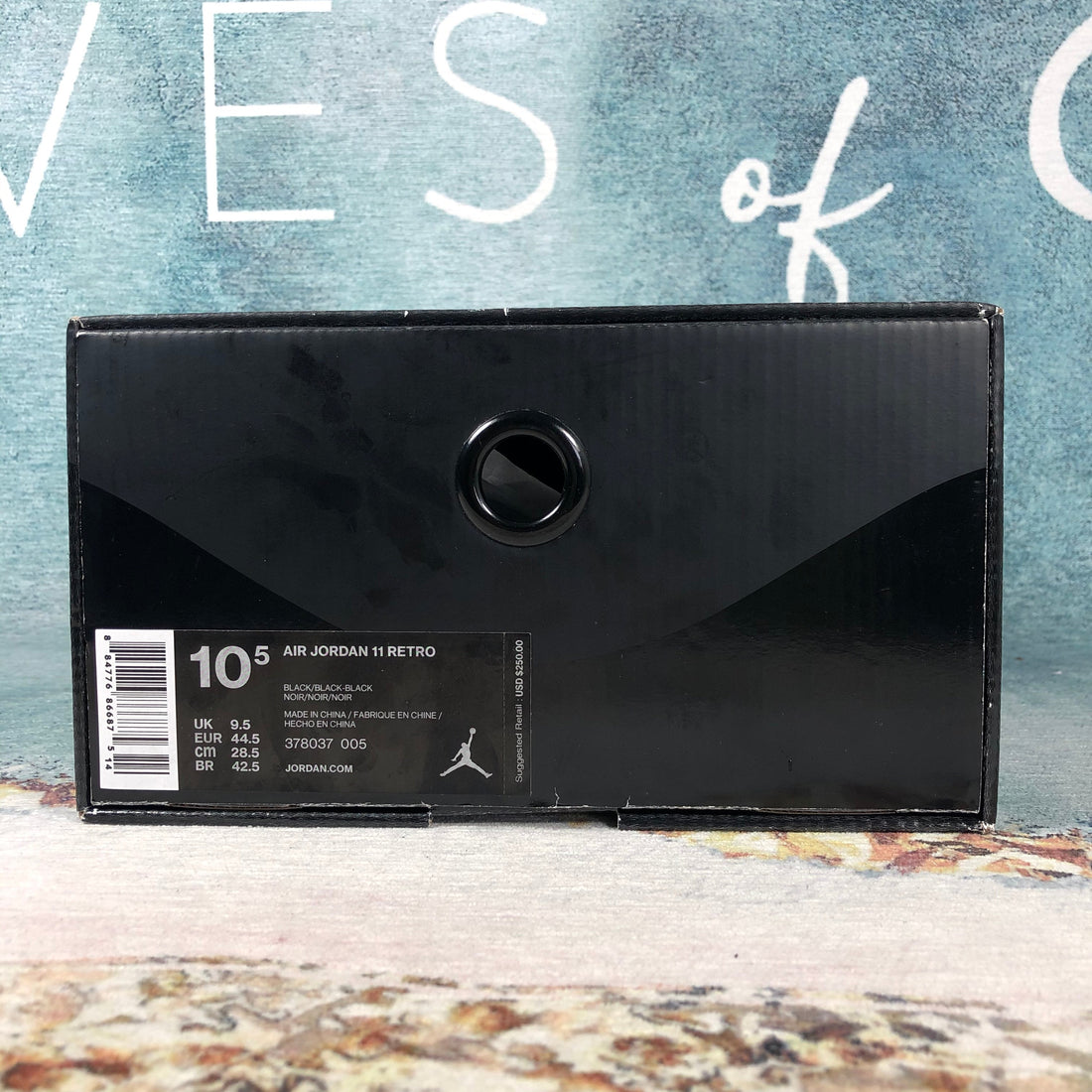 AJ Cap And Gown   Flight club Authentification ✔️ 1:1 Facture