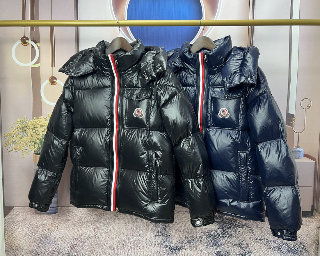 Doudoune Moncler Montbeliard bleu