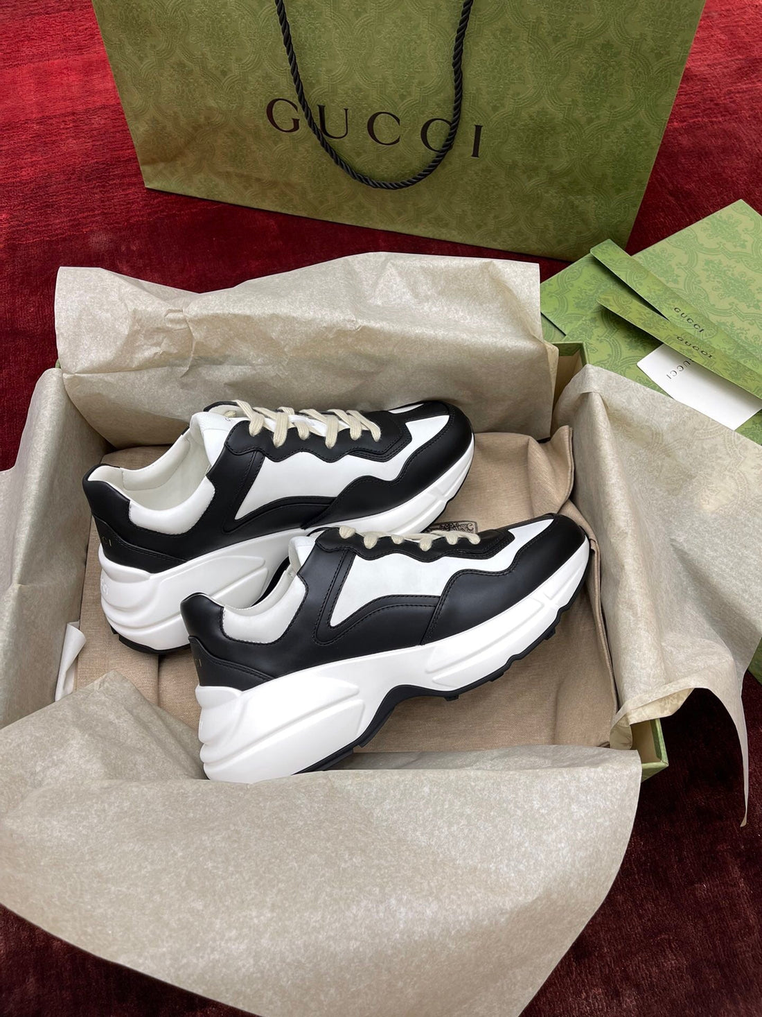 Sneakers Gucci Rython facture