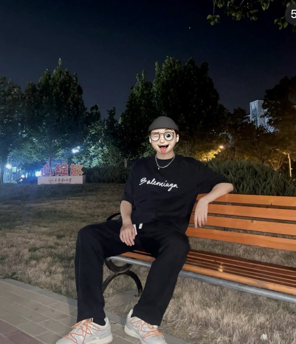 T-shirt Balenciaga