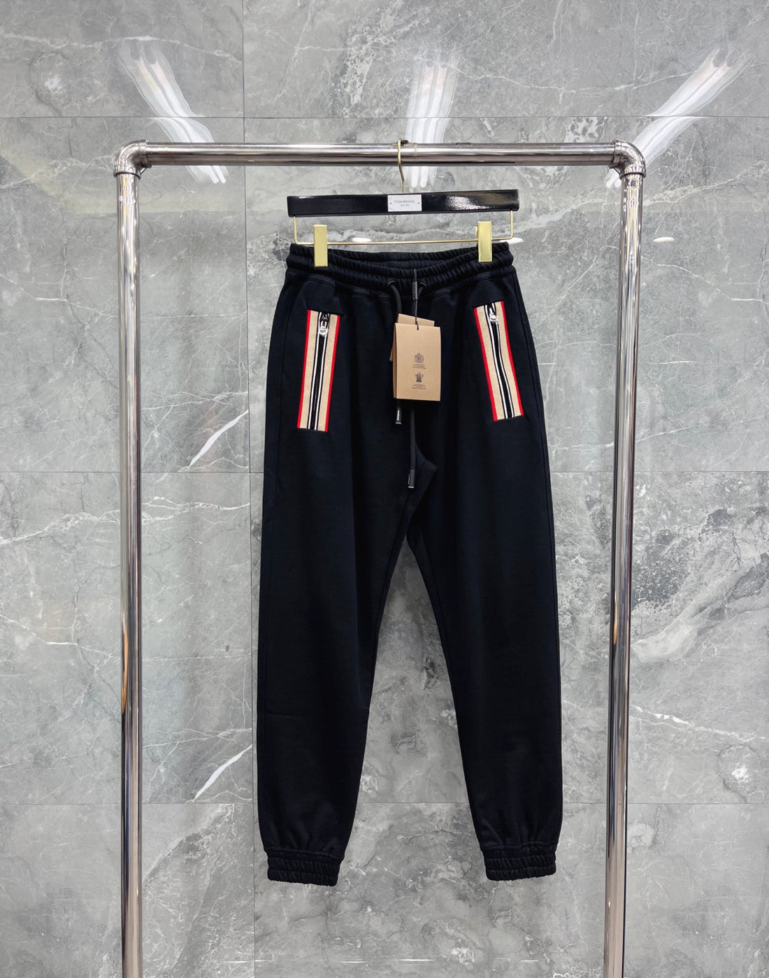 Survêtement Burberry noir orange