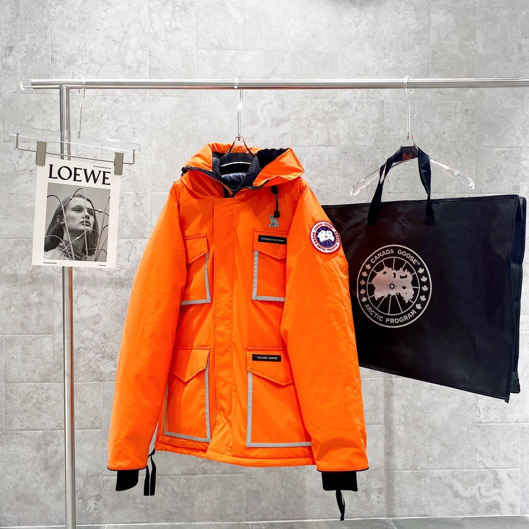 Canada Goose x Ovo Chiliwack  long model Orange