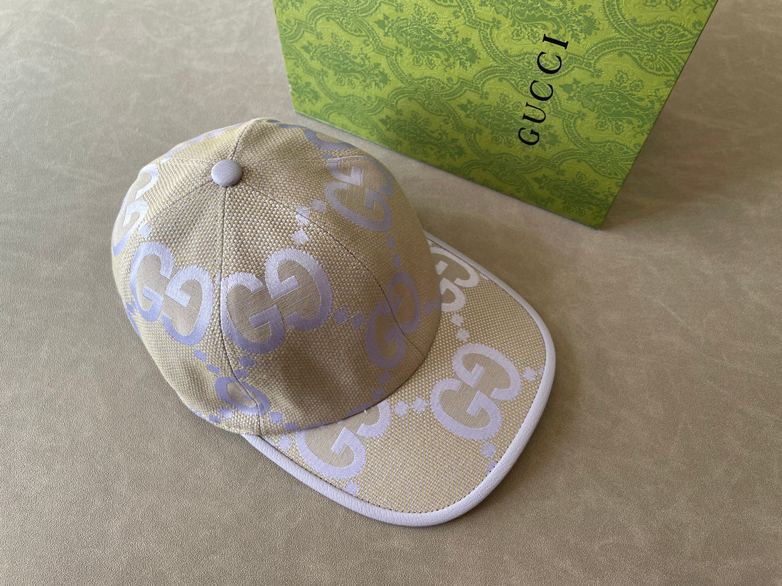 Casquette Jumbo gucci violette avec ticket