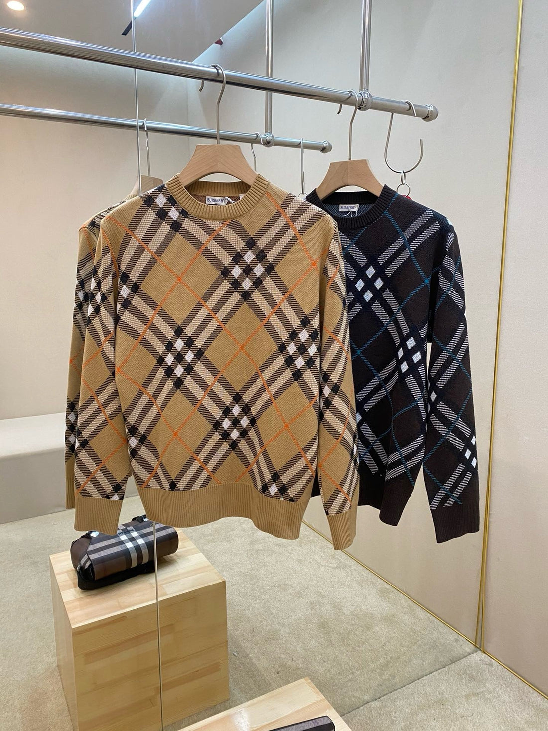 Burberry chemise en laine mélangée à carreaux