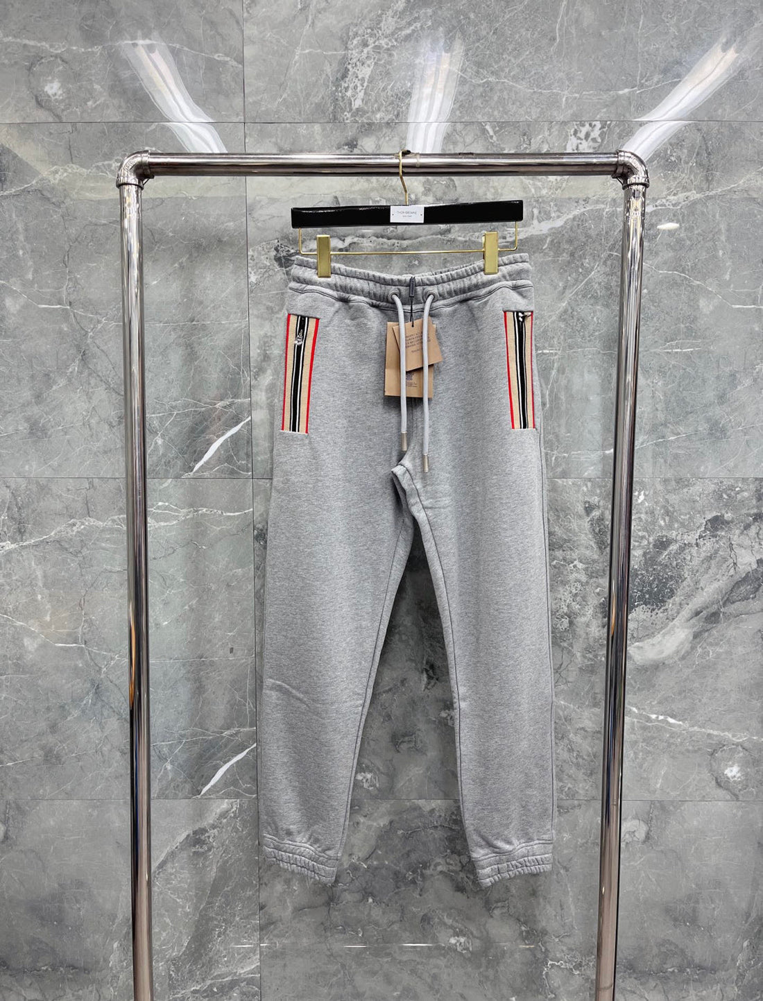 Survêtement Burberry gris