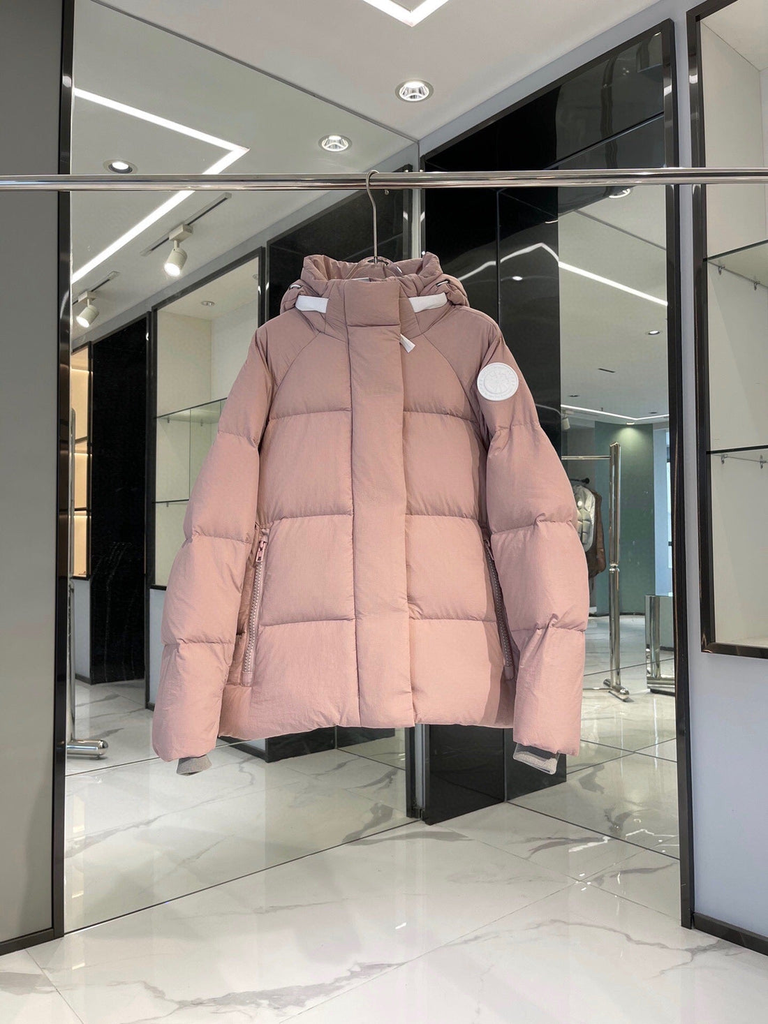 Canada Goose Pastels Junction Pink Down Coat pour femmes