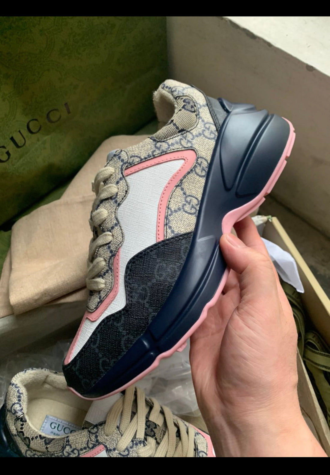 Sneakers Gucci Rython rose  facture