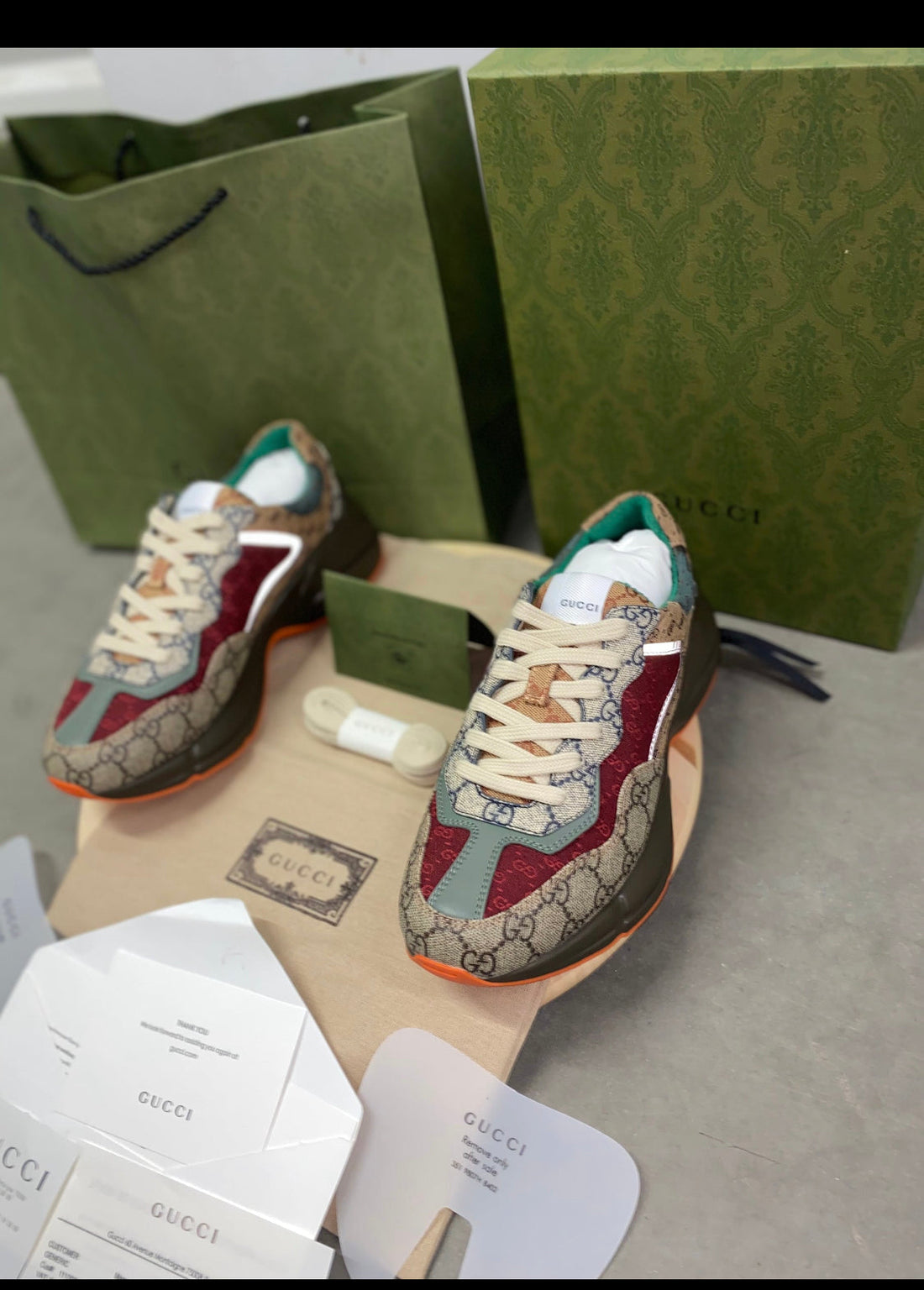 Sneakers Gucci Rython Ivoire facture